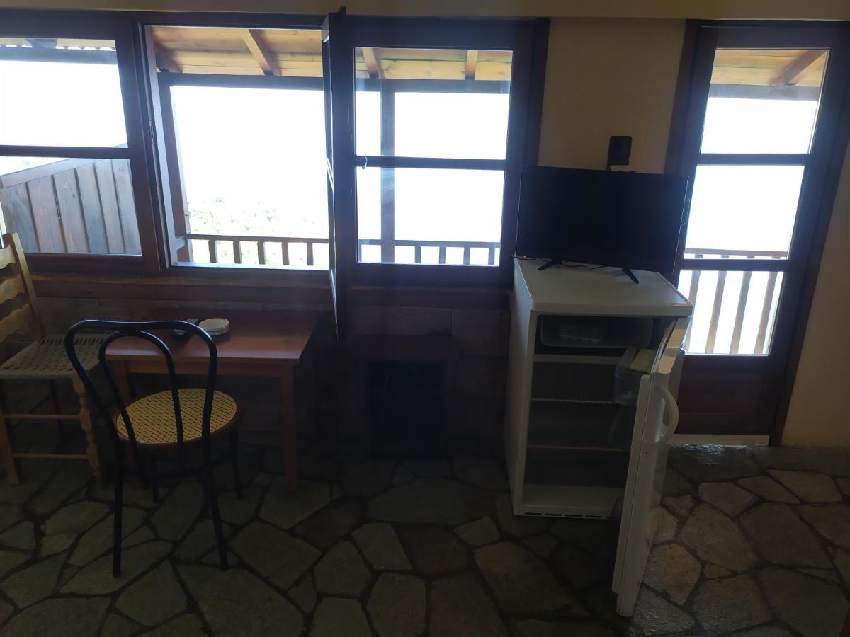 Triple Studio Room With The Most Beatifull View In Mylopotamos 차가라다 외부 사진